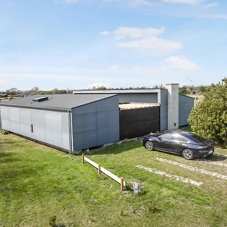 Feriehus Unique And Modern In Marielyst