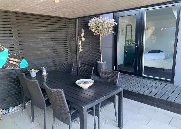 בית נופש Unique And Modern In Marielyst Bøtø By